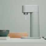 Woody Sparkling Water Maker - Silent Carbonated Water Machine Made of Renewable Wood Composite and 1L Water Bottle - Without CO2 Cylinder - Seltzer Maker Machine - Colour Sage Green - Image 3