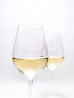 JP. Chenet Grape Chardonnay Non Alcoholic White Wine – 0.0% Alcohol Free Sparkling Wine French White Wine with Fruit Notes – Non Alcoholic Drinks for Dining and Social Moments, 750ml Bottle - 1 Pack - Image 3