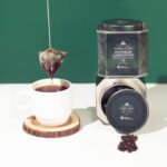 Harney & Sons Victorian London Fog Tea, Black and Oolong Tea with Citrus, Vanilla and Lavender | 30 Sachets, Historic Royal Palaces Collection - Image 4