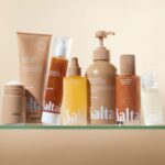 Saltair Body Oil. Luxurious Santal Bloom After Shower and Bath Oil Moisturizer for Women and Men. Botanical, Non-Greasy, and Well-Absorbing Lotion for Hydrating Dry Skin. 4oz Pump Bottle - Image 4