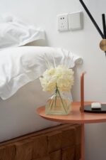COCORRÍNA Reed Diffuser - 8.5 Oz Clean Linen Reed Diffuser with 8 Sticks for Home Bathroom Shelf Decor (Simple Luxe Collection) - Image 8