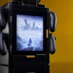 Numskull Official Hogwarts Legacy LED Light Gaming Locker, Controller Holder & Headset Stand for PS4/PS5 & Xbox Series X|S - Multiple LED Lighting Settings - Official Harry Potter Merchandise - Image 4