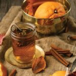 Harney & Sons Hot Cinnamon Spice Tea Tin - Black Tea with Orange & Sweet Clove - 2.67 Ounces, 30 Sachets - Image 8
