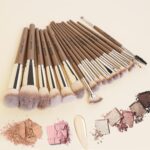 Make Up Brushes, MAANGE 18 Pcs Premium Synthetic Makeup Brushes Set Soft Foundation Powder Eyeliner Eye Shadow Makeup Brushes Professional (Champagne) - Image 6